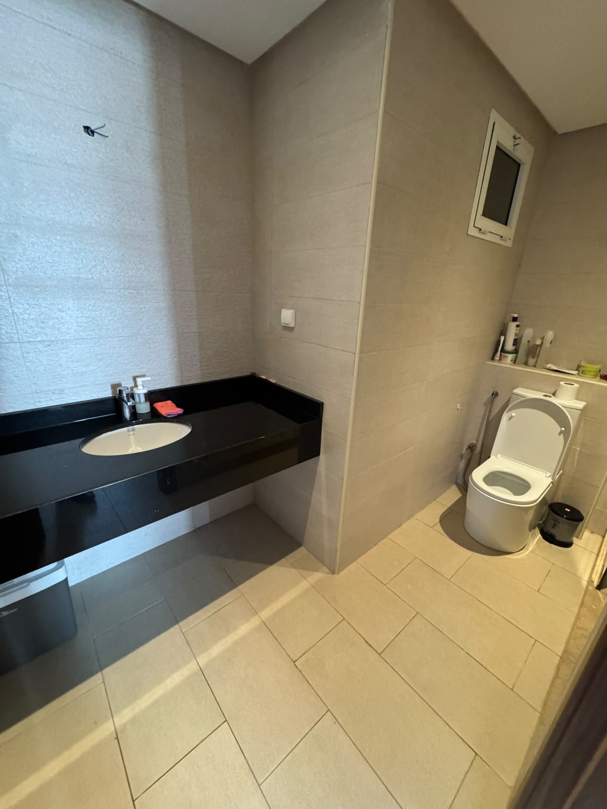 À VENDRE – Appartement meublé 123 m² à Rabat face à la mer - 360 Annonces - photo 10