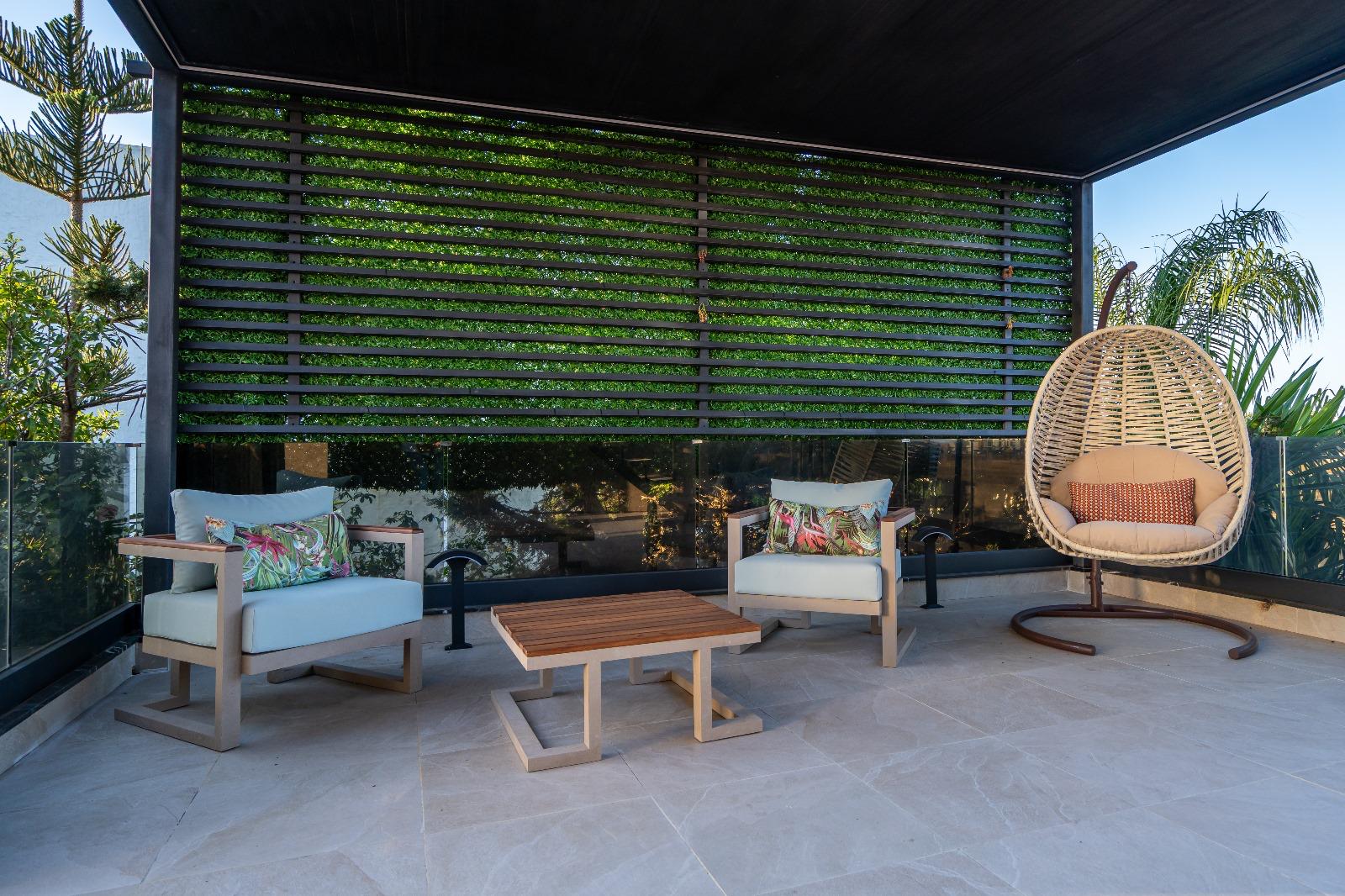 Villa de Luxe à Vendre à Cabo Negro – À Côté du Golf avec Piscine et Mobilier Haut de Gamme - photo 7