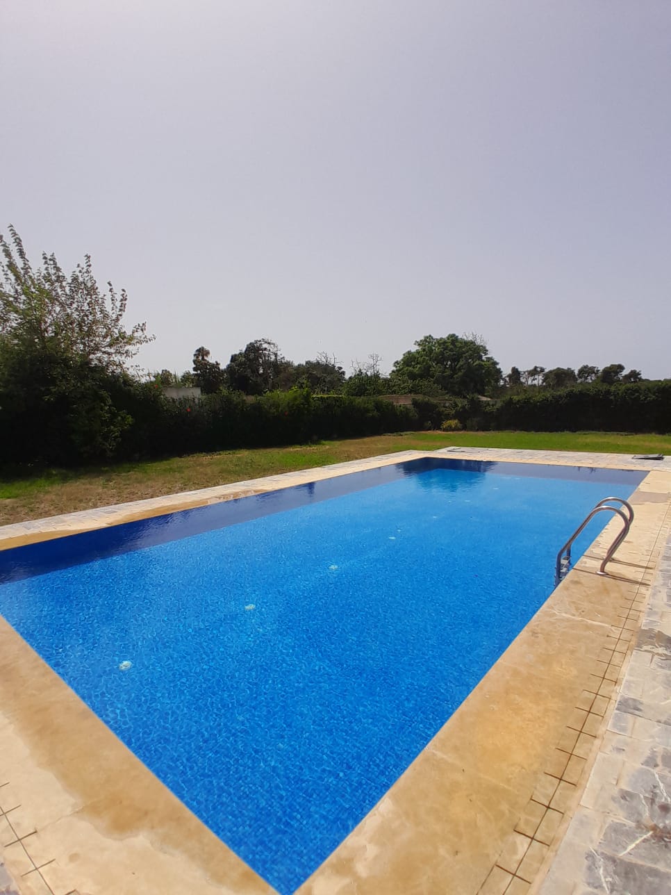 Villa de Luxe avec Piscine à Louer à Wifaq – Témara - Location Journalière - photo 2
