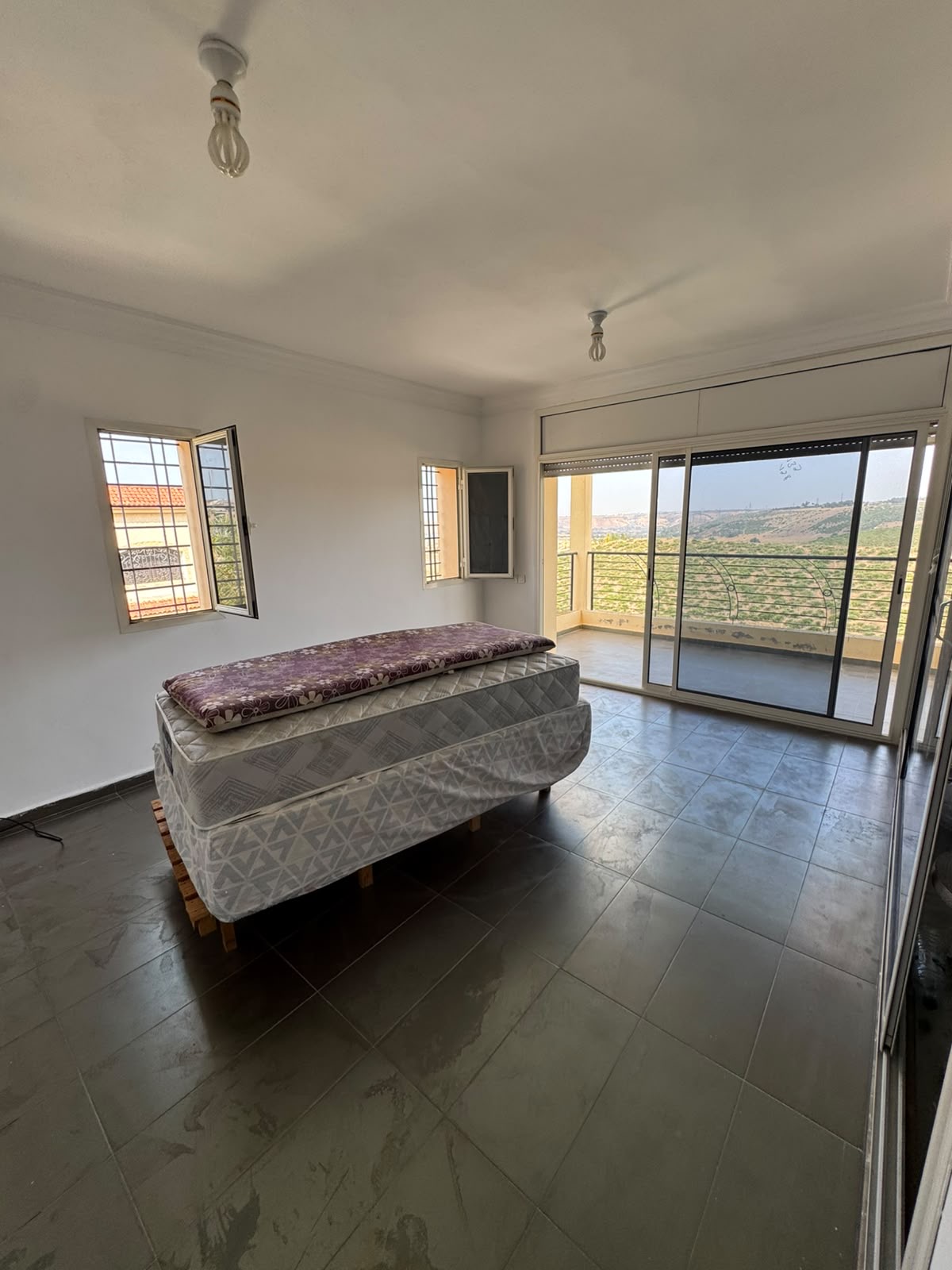 Villa à louer à Hay Nahda Rabat – 1000 m² avec jardin et vue dégagée - photo 2