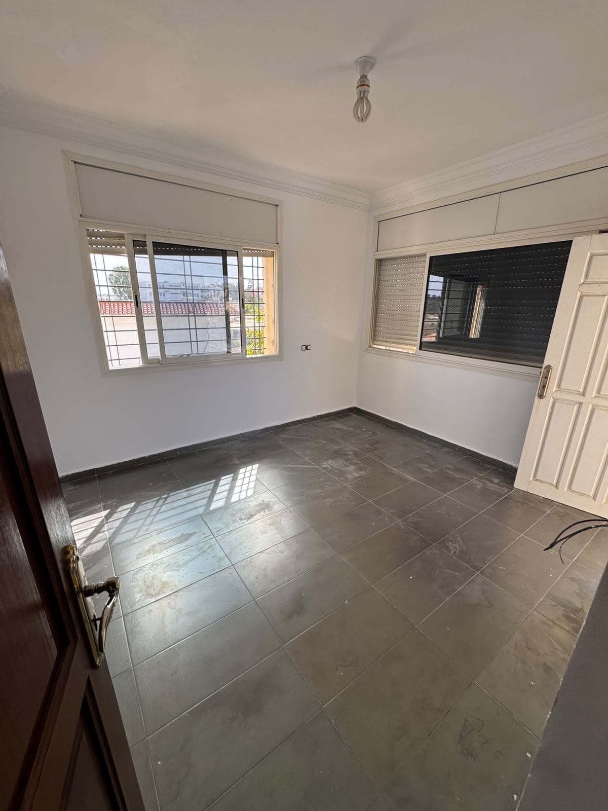Villa à louer à Hay Nahda Rabat – 1000 m² avec jardin et vue dégagée - photo 8