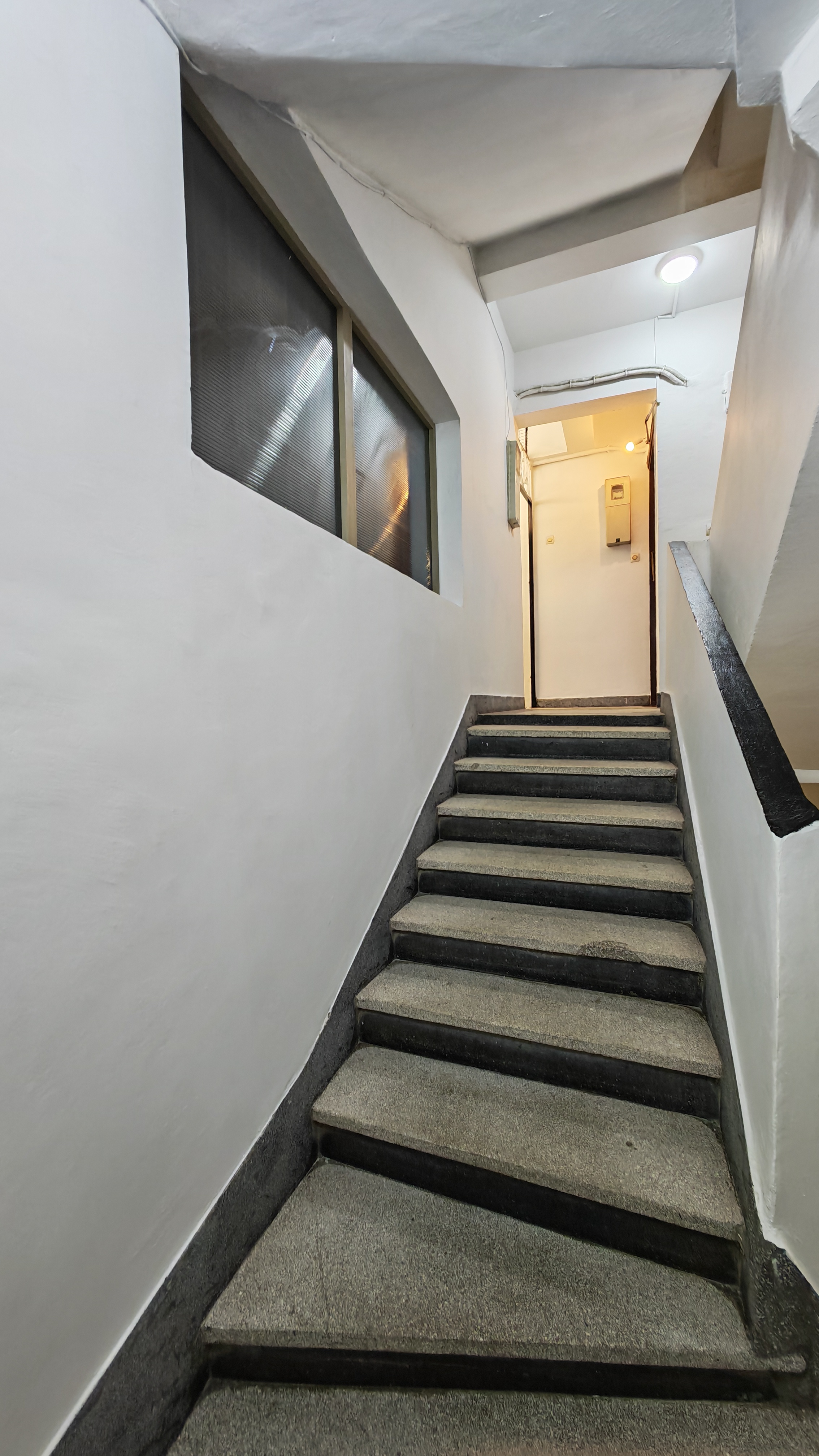 Appartement Bd d'Anfa 99m² terrasse 49m² rénové 1er étage - photo 2