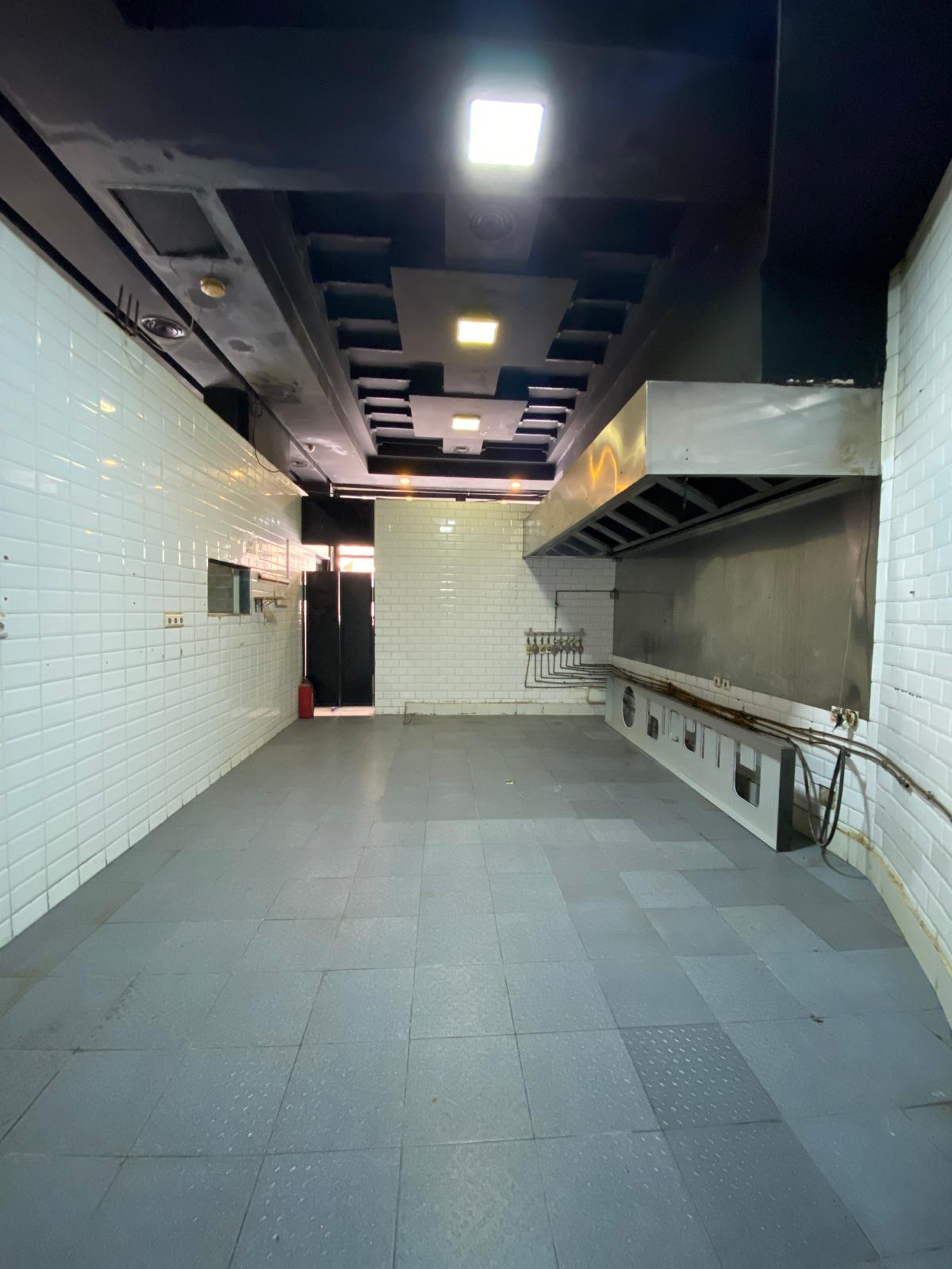 Local commercial de 182 m² à vendre à Gauthier – Casablanca - photo 2
