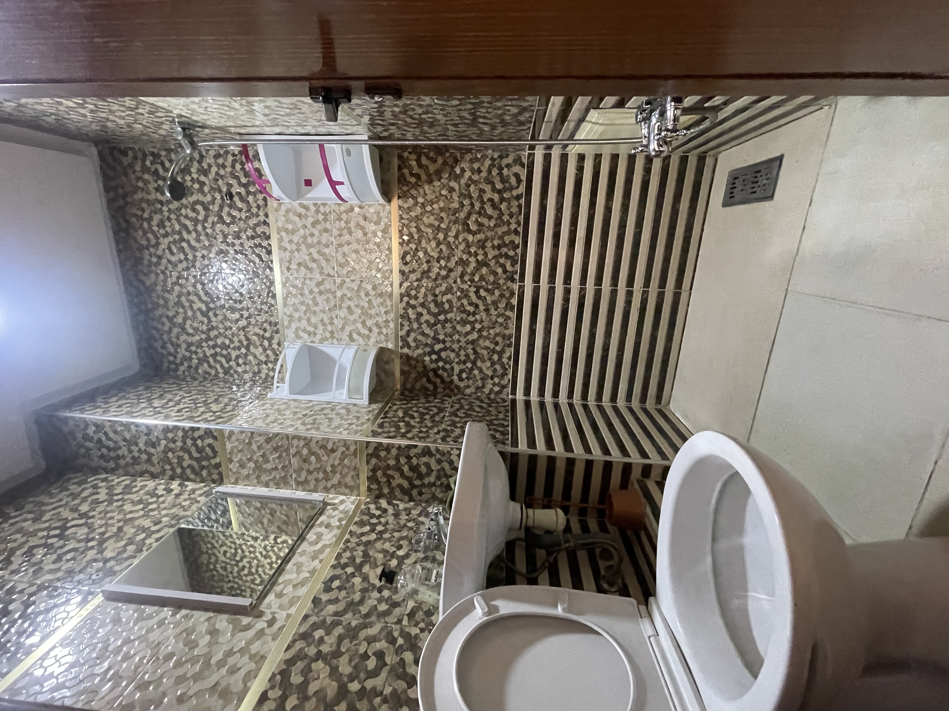 App avec 2 chambres, un séjour et un salon - photo 5
