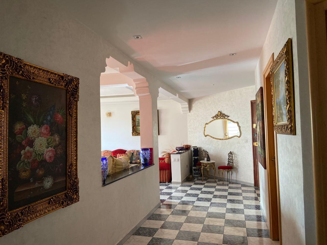 Grand appartement à petit prix - photo 10